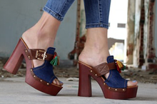 Load image into Gallery viewer, Metro